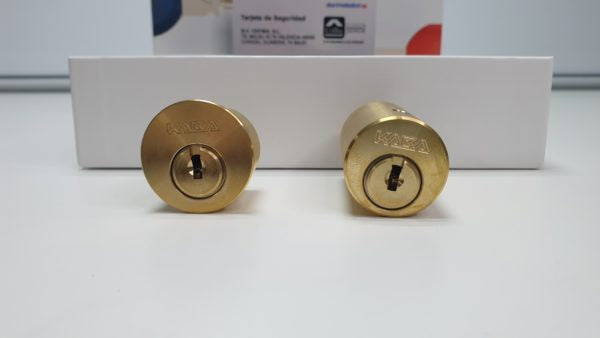 Dorma Kaba Bombín antibumping