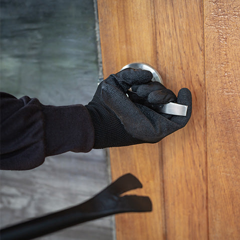 ¿Qué marcas hacen los ladrones en las puertas?