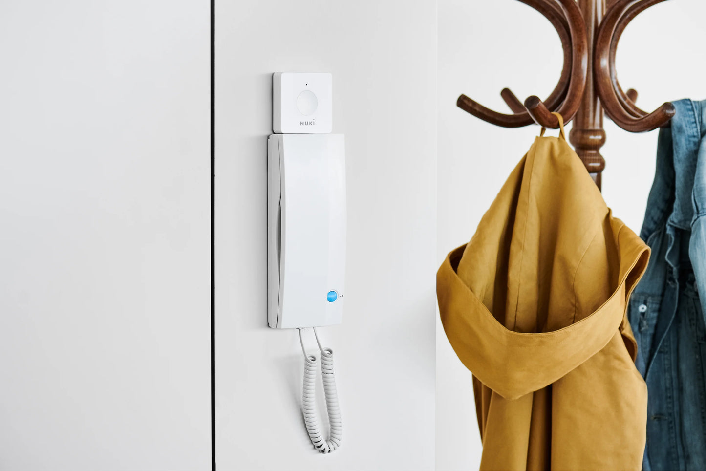 Nuki Opener para hacer inteligente el portero automático